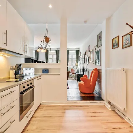 Lubunest2 Altstadtwohnung Am Bluehenden Barock Appartement