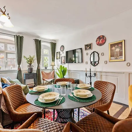 Appartement Lubunest2 Altstadtwohnung Am Bluehenden Barock *